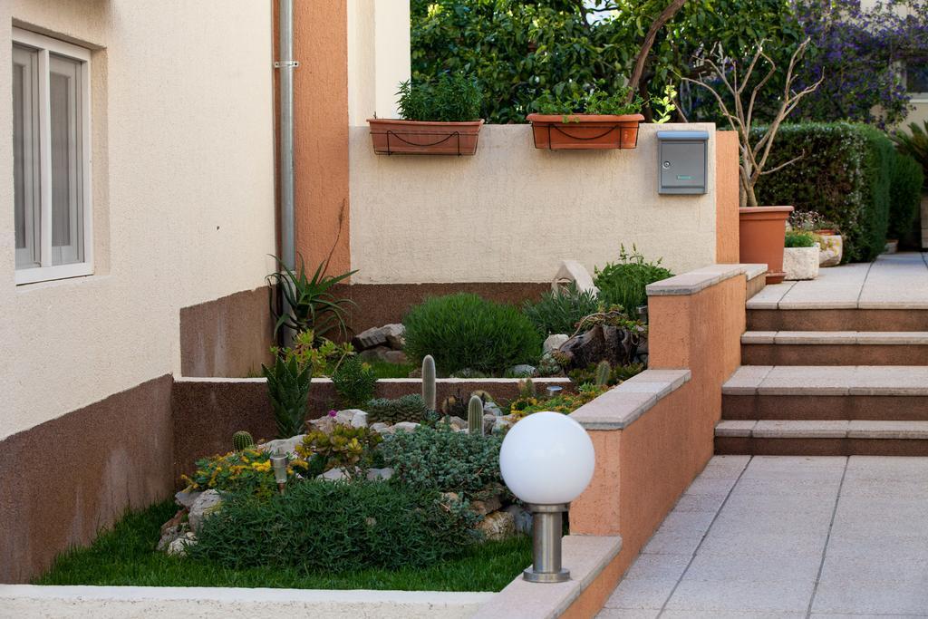 Apartments Dubra Komiža Zewnętrze zdjęcie