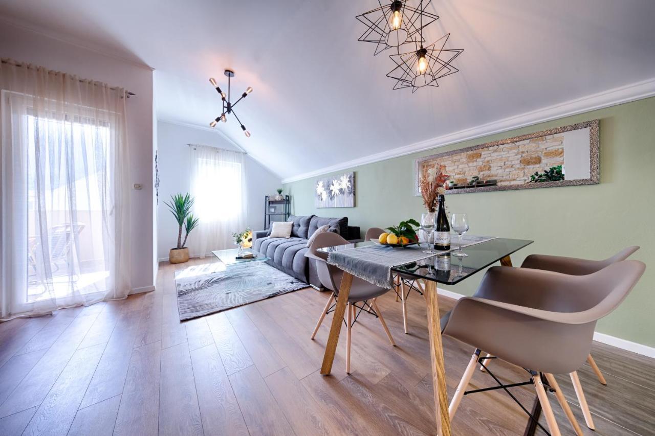 Apartments Dubra Komiža Zewnętrze zdjęcie