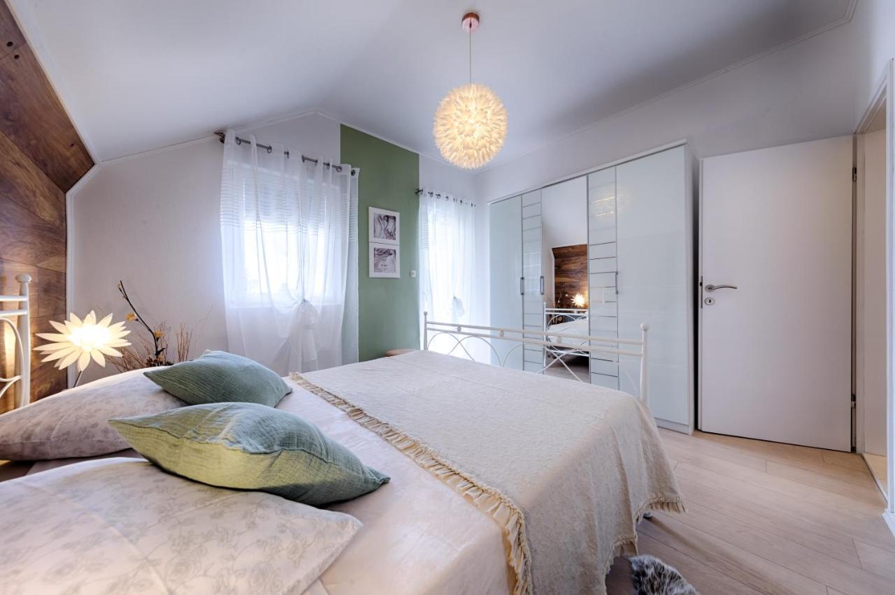 Apartments Dubra Komiža Zewnętrze zdjęcie