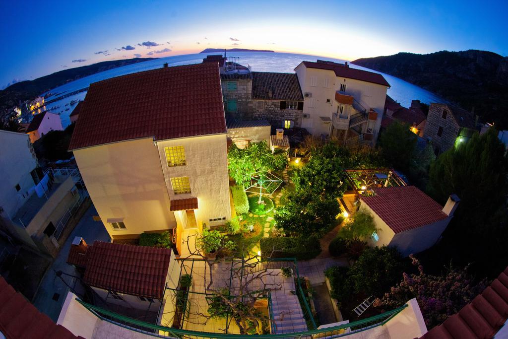 Apartments Dubra Komiža Zewnętrze zdjęcie